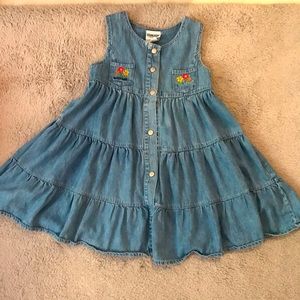 Girls Oshkosh dress in size 6